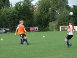 Vijfde training S.K.N.W.K. JO19-1 en JO17-1 seizoen 2022-2023 (22/45)